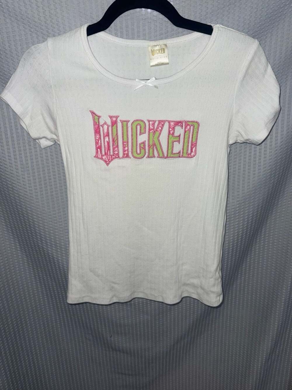 Wicked Movie x Katie Kime Girls Pointelle Bow Baby Tee White Size XL(14)
